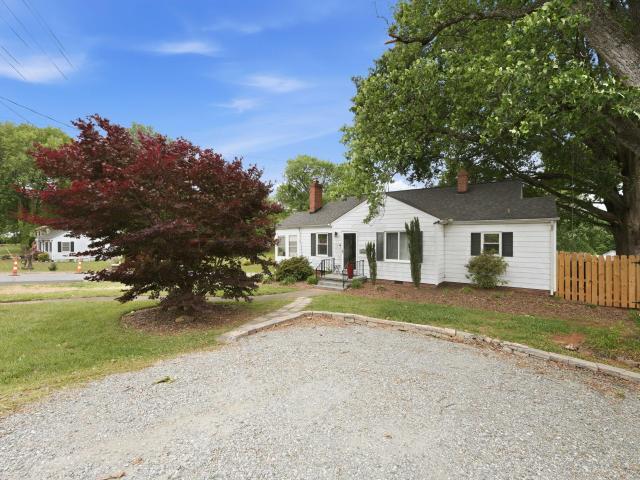 House for sale in Alamance, North Carolina