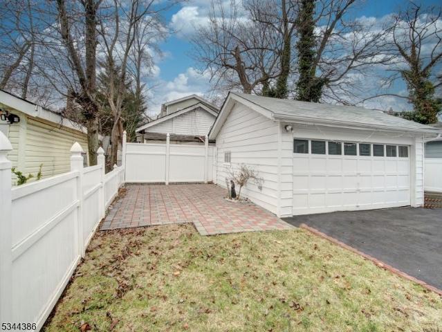 Property for rent in Maplewood, New Jersey
