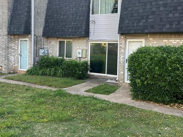 Townhouse for sale in Norman