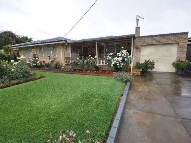 House for rent in Kewdale, Western Australia