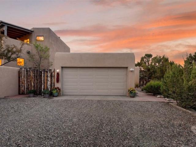 House for sale in Santa Fe, New Mexico