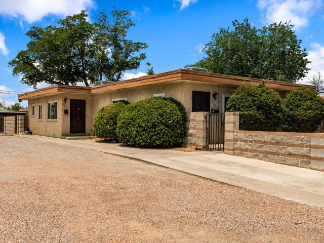 House for sale in New Mexico
