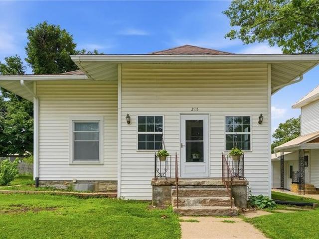 House for sale in Newhall, Iowa