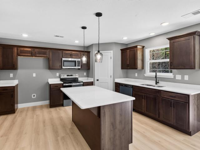 House for sale in Powersite, Missouri