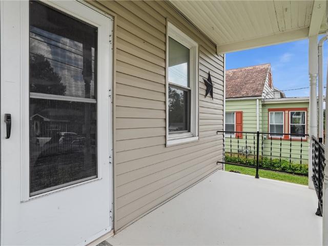 House for sale in Zelienople, Pennsylvania