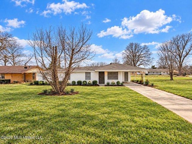 House for sale in Lyon, Coahoma County
