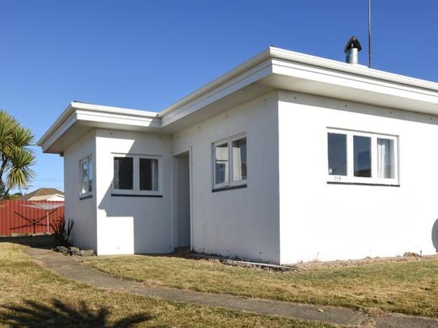 House for rent in Otakou