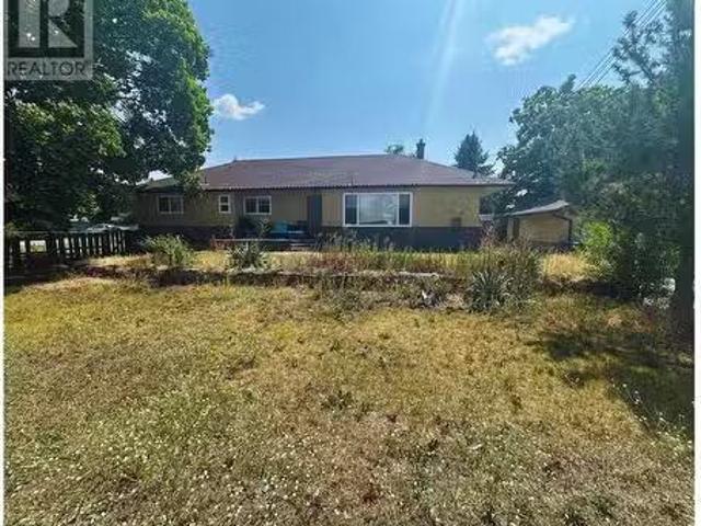 House for sale in Winfield, British Columbia
