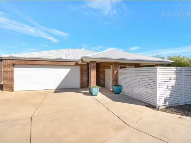 House for rent in Gobbagombalin, Wagga Wagga City Council