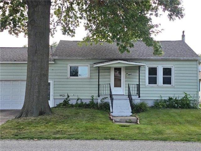 House for sale in Douglas, Illinois