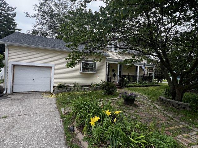 House for sale in Swanton, Ohio