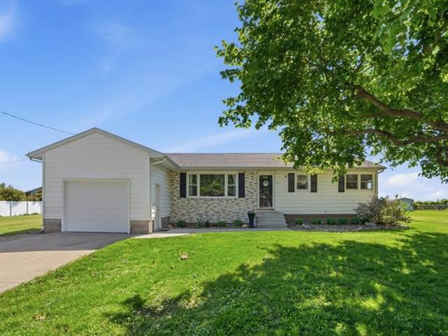 House for sale in Alpha, Illinois