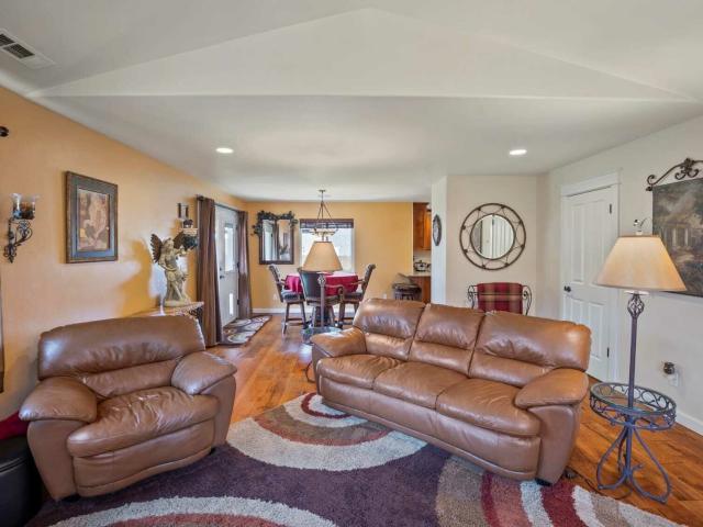 House for sale in Grants Pass