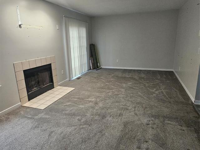 Condo for sale in Pontiac, Michigan