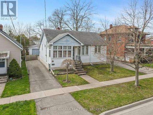 House for sale in Niagara, Ontario