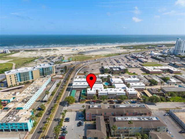 Townhouse for sale in Galveston, Texas