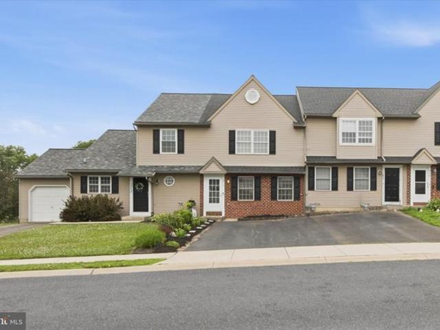 Townhouse for sale in Marietta, Pennsylvania