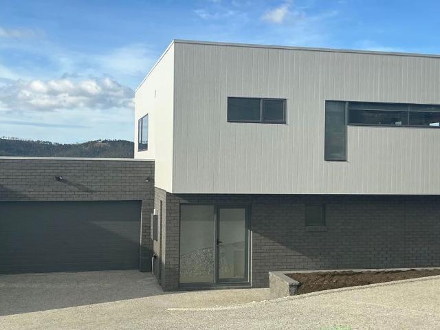 Townhouse for rent in Hobart, Tasmania