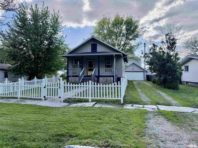 House for sale in Fulton, Illinois