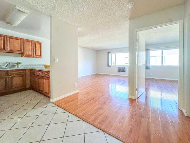 Apartment for rent in Canoga Park, California