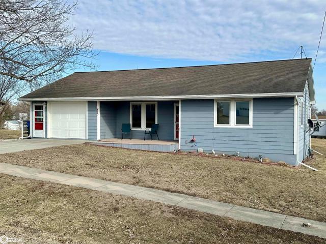 House for sale in Lacona, Iowa