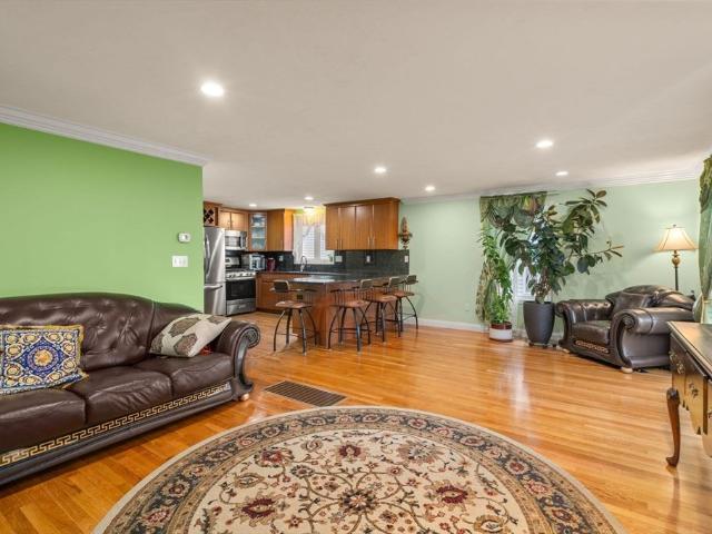 Townhouse for rent in Needham, Massachusetts