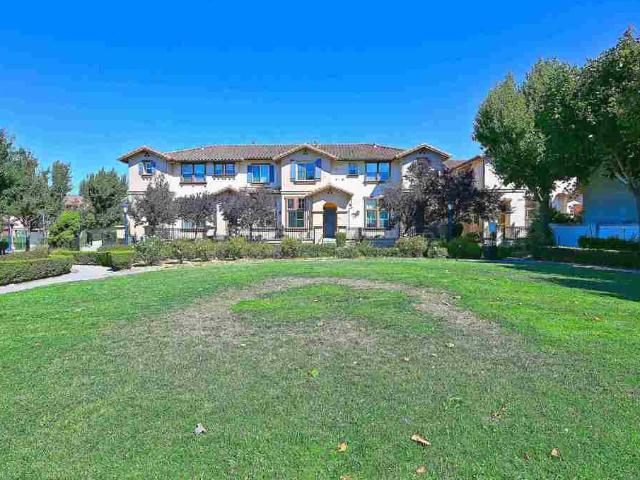 Townhouse for sale in San Pablo, California