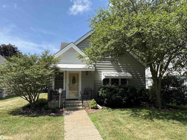 House for sale in Audubon, Iowa