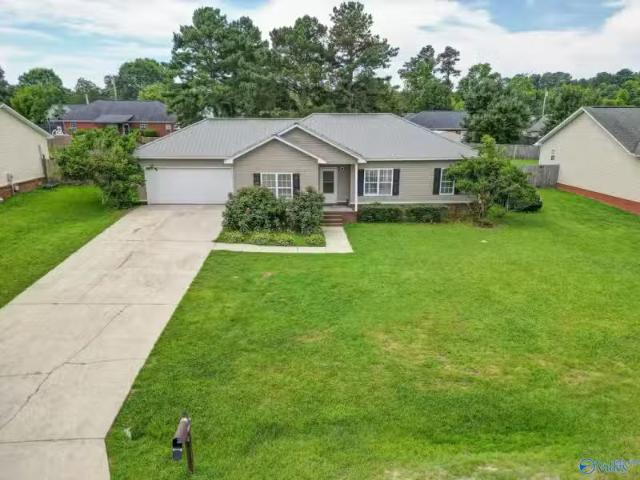 House for rent in Albertville