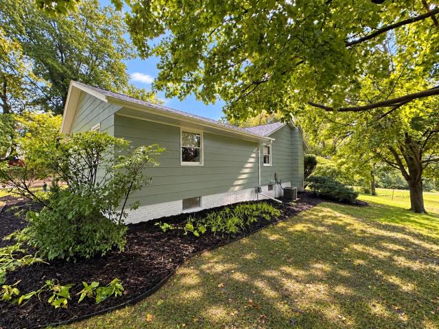 House for sale in Oskaloosa, Mahaska County