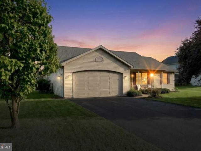 House for sale in Mount Wolf, Pennsylvania