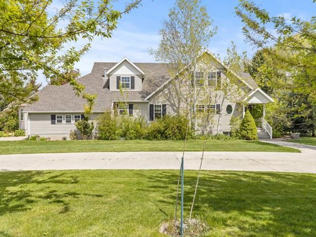 House for sale in Cache, Utah