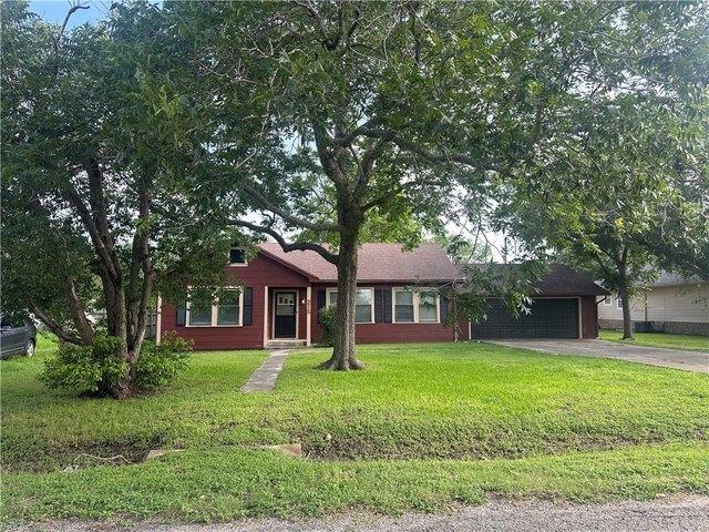 House for sale in Refugio, Texas