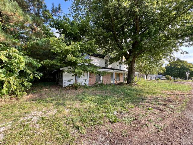 House for sale in Sheldon, Illinois