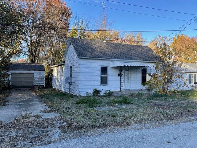House for sale in Litchfield, Illinois