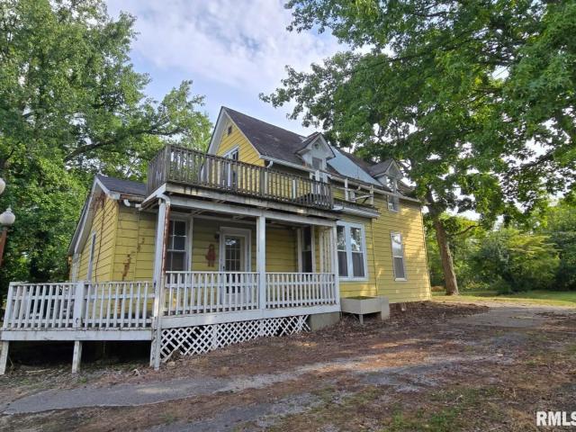 House for sale in Anna, Illinois