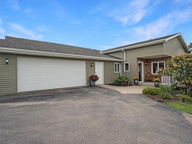 Condo for sale in Iron Ridge, Wisconsin