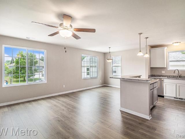 Condo for sale in Fenton, Michigan