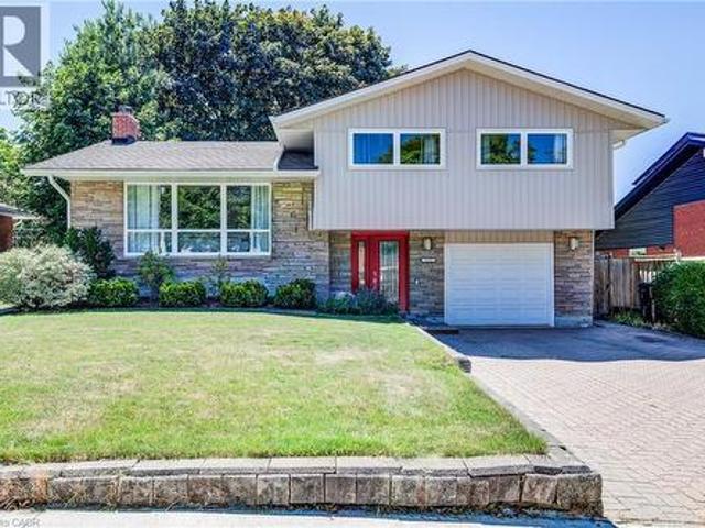House for sale in Front Of Yonge, Ontario
