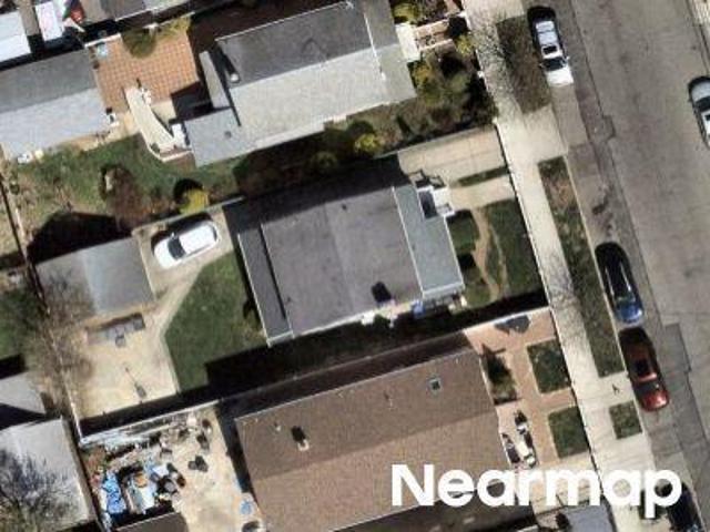 House for sale in Queens, Arverne