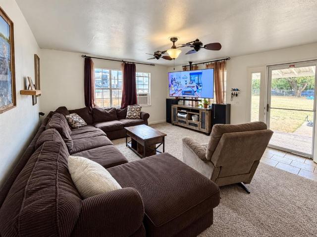 House for sale in Hinton, Canadian County