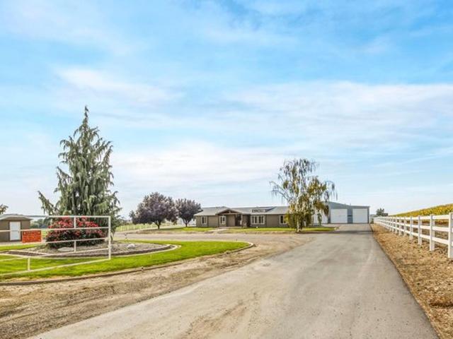 House for sale in Sunnyside, Yakima County