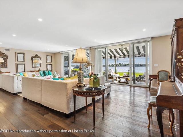 Condo for sale in Palm Beach, Florida