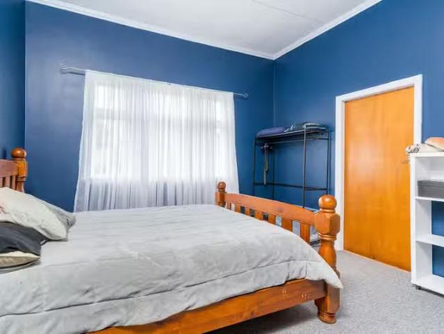House for sale in Otakou