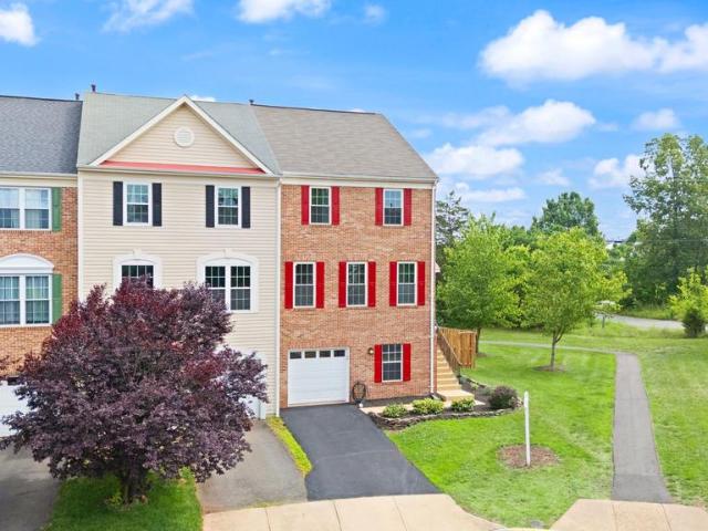 Townhouse for sale in Virginia