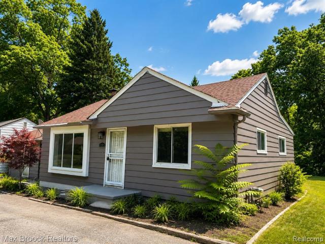 House for sale in Southfield, Michigan