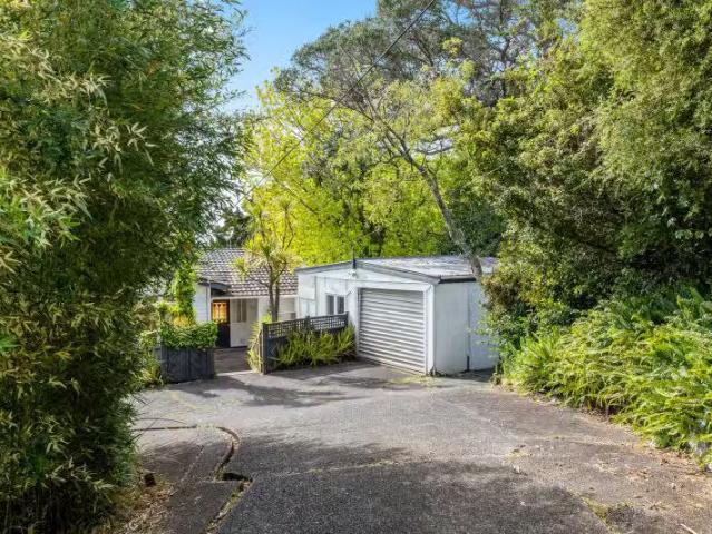 House for sale in Wairau Valley