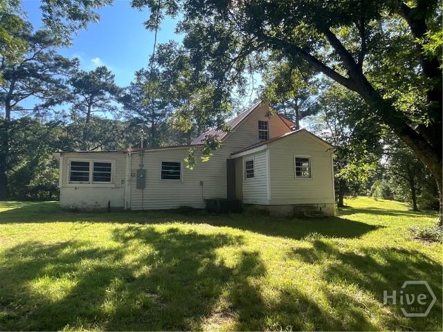 House for sale in Union Point, Georgia