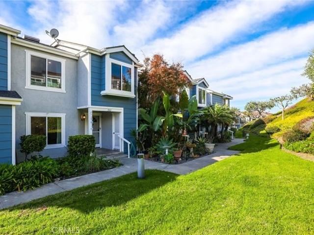 Condo for sale in San Clemente, California