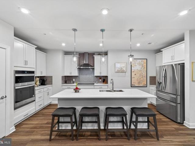 Condo for sale in Virginia